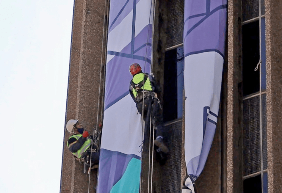 montaż billboardów